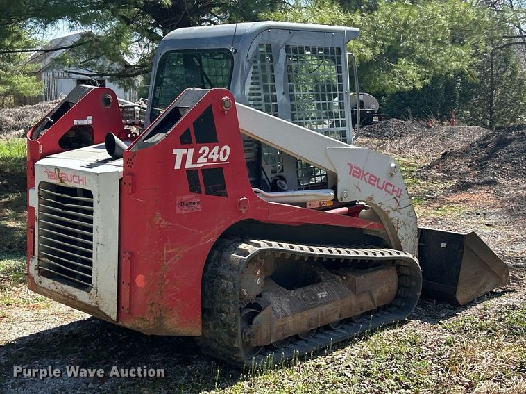 image for item EK2772 2008 Takeuchi TL240 tracked skid steer loader
