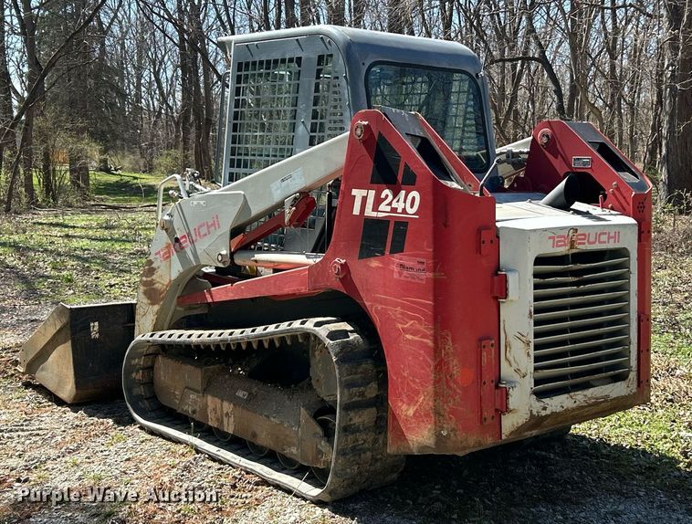 image for item EK2772 2008 Takeuchi TL240 tracked skid steer loader