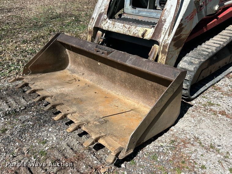 image for item EK2772 2008 Takeuchi TL240 tracked skid steer loader