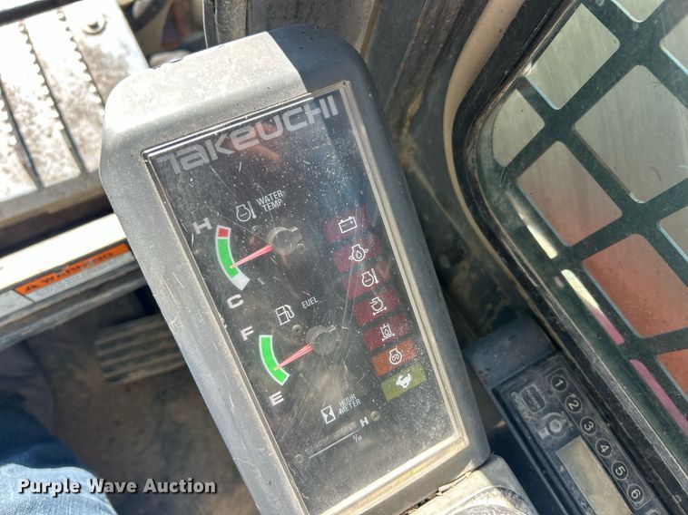 image for item EK2772 2008 Takeuchi TL240 tracked skid steer loader