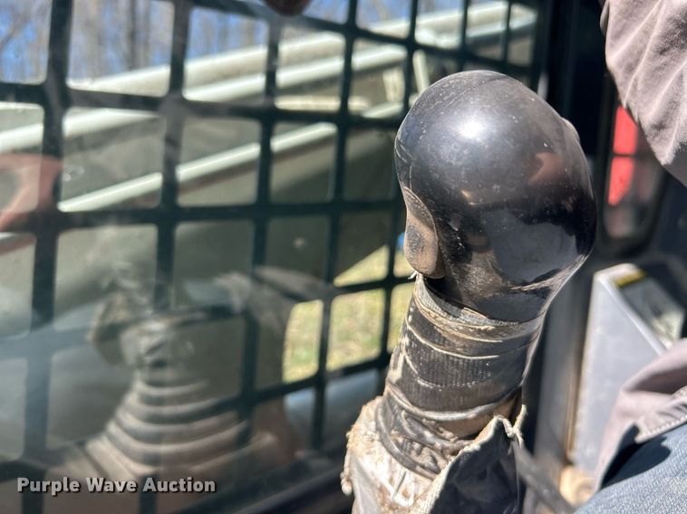 image for item EK2772 2008 Takeuchi TL240 tracked skid steer loader