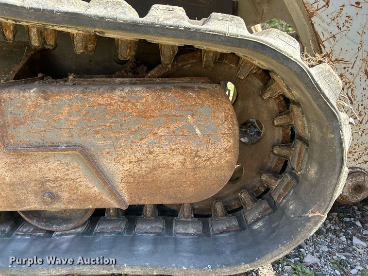 image for item EK2772 2008 Takeuchi TL240 tracked skid steer loader