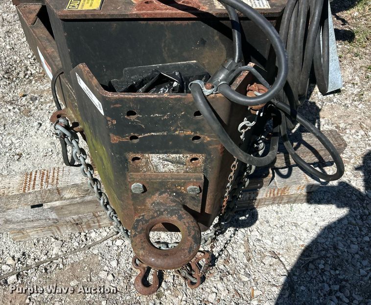 image for item EK2773 1999 Etnyre Maintenance Unit oil distributor trailer