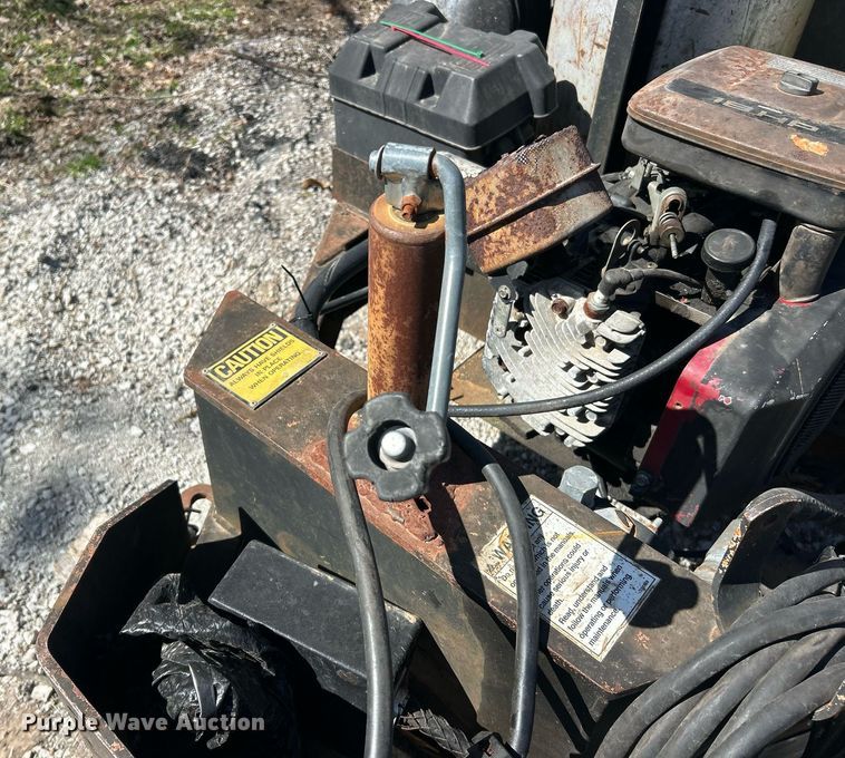 image for item EK2773 1999 Etnyre Maintenance Unit oil distributor trailer