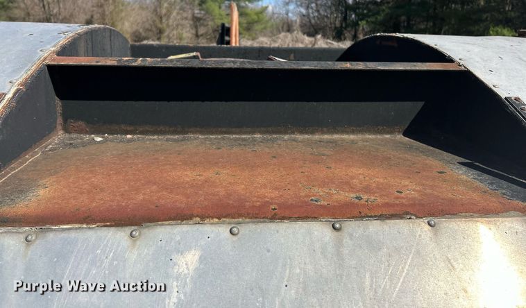 image for item EK2773 1999 Etnyre Maintenance Unit oil distributor trailer