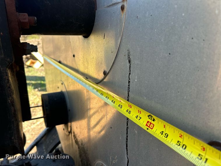 image for item EK2773 1999 Etnyre Maintenance Unit oil distributor trailer