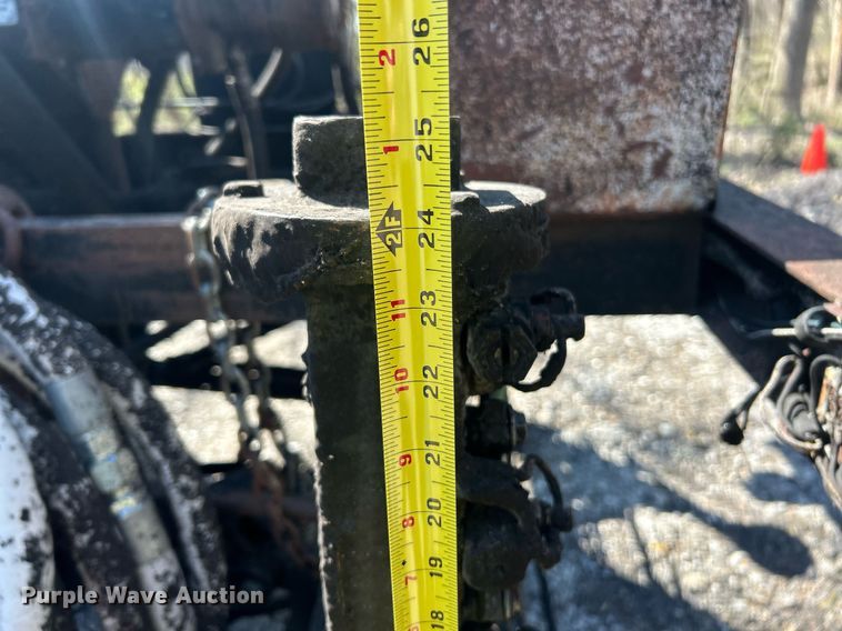 image for item EK2773 1999 Etnyre Maintenance Unit oil distributor trailer