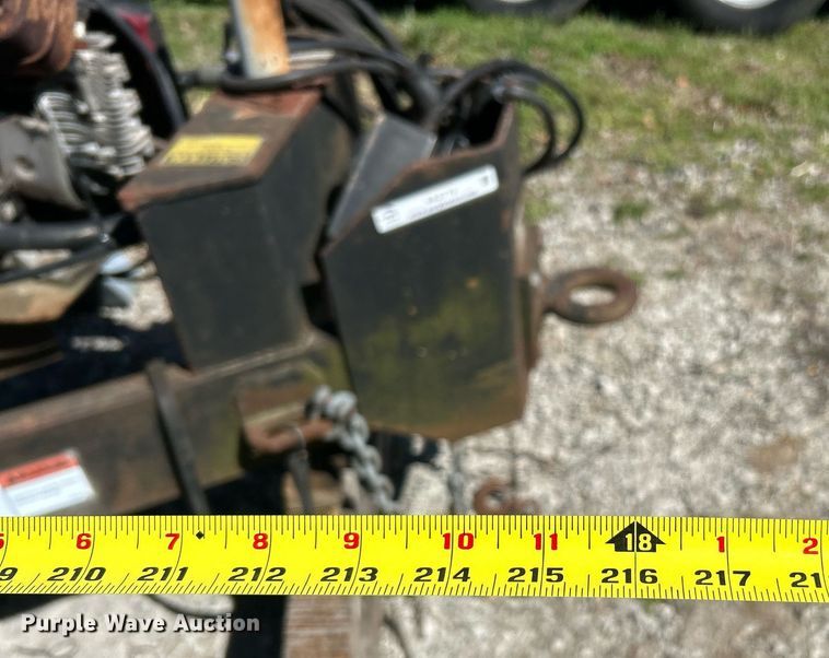 image for item EK2773 1999 Etnyre Maintenance Unit oil distributor trailer