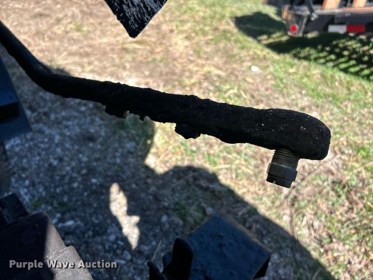 image for item EK2773 1999 Etnyre Maintenance Unit oil distributor trailer