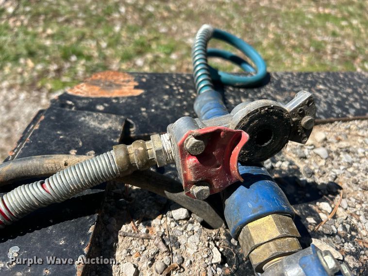 image for item EK2774 2017 Kaufman equipment trailer