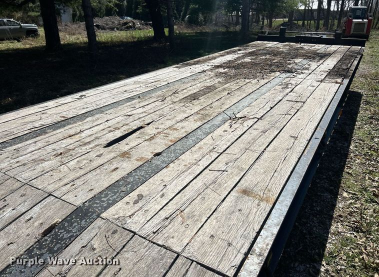 image for item EK2774 2017 Kaufman equipment trailer