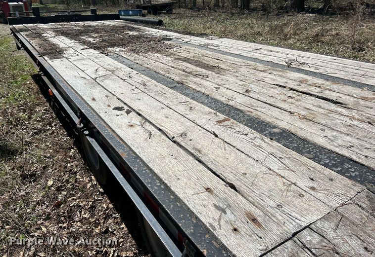 image for item EK2774 2017 Kaufman equipment trailer