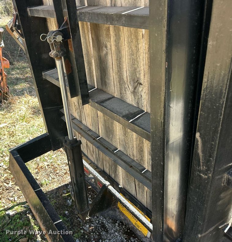 image for item EK2774 2017 Kaufman equipment trailer