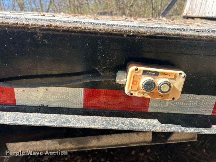image for item EK2774 2017 Kaufman equipment trailer