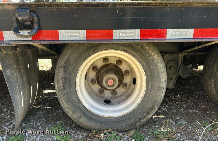 image for item EK2774 2017 Kaufman equipment trailer