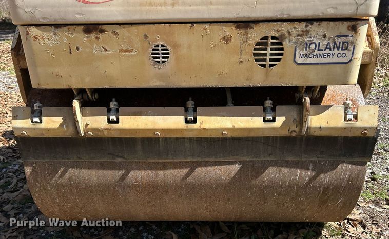 image for item EK2776 2001 Ingersoll Rand DD34HF double drum vibratory roller