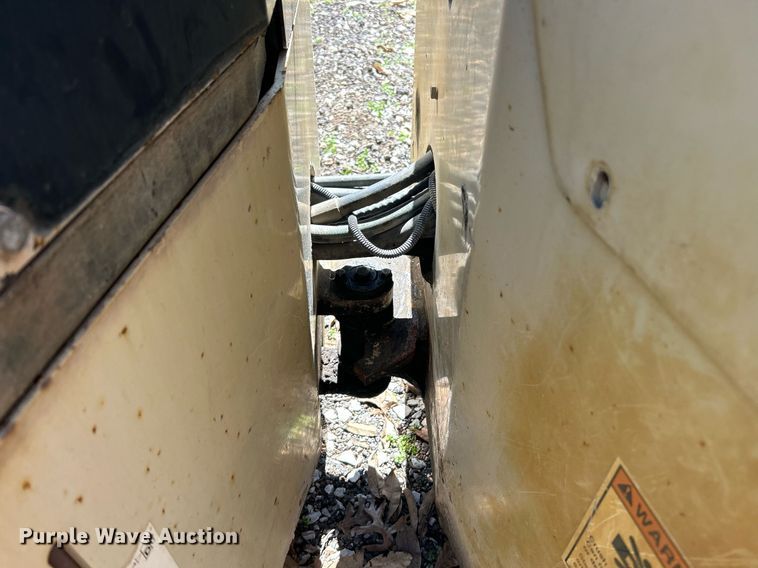 image for item EK2776 2001 Ingersoll Rand DD34HF double drum vibratory roller