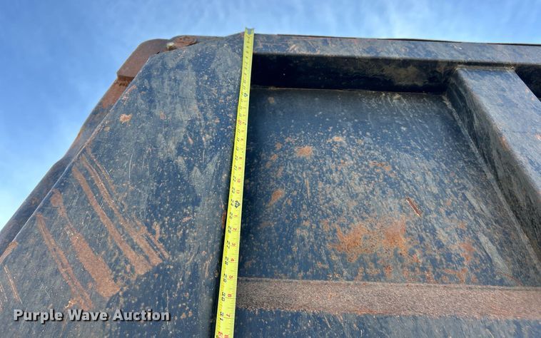 image for item EK2789 2006 Mack Granite dump truck