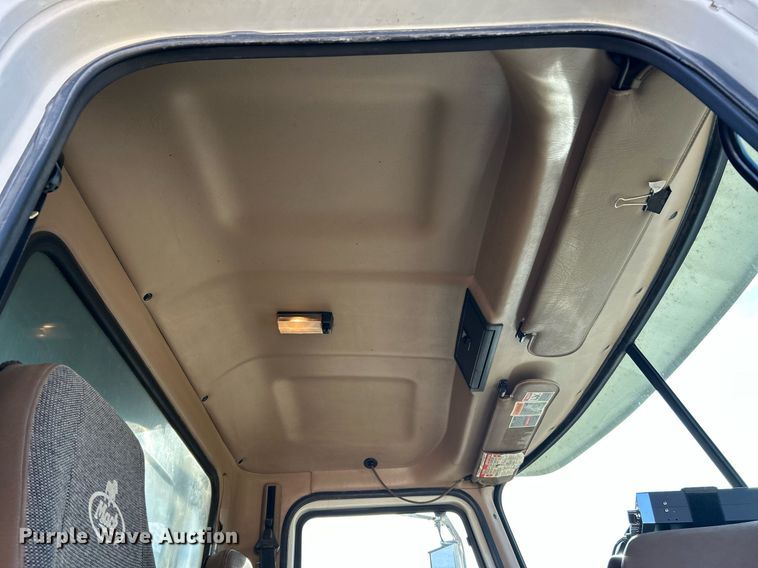 image for item EK2789 2006 Mack Granite dump truck