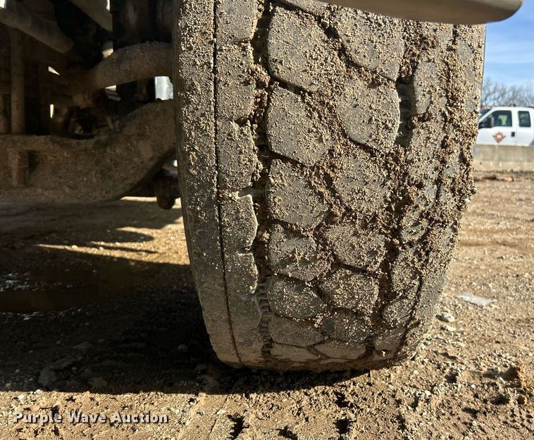 image for item EK2789 2006 Mack Granite dump truck