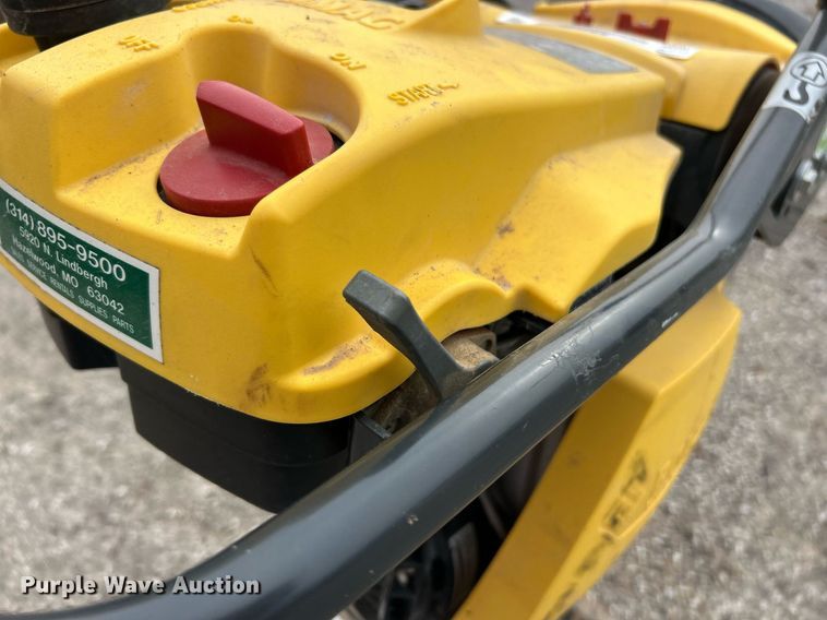 image for item EK2795 2019 Bomag BT65 plate compactor