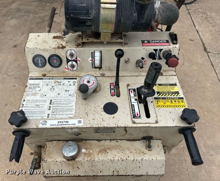 image for item EK2796 Edge SS 35-35W concrete saw