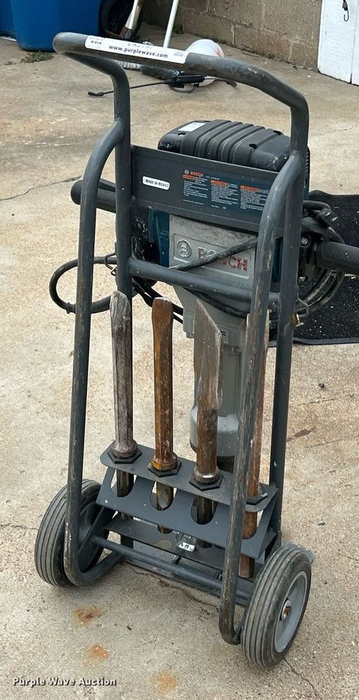 image for item EK2797 Bosch Brute Turbo jack hammer