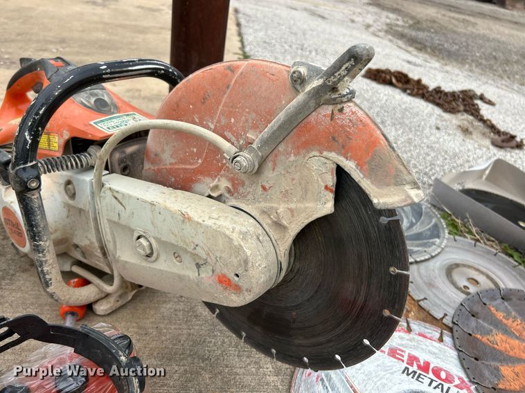 image for item EK2798 Tools