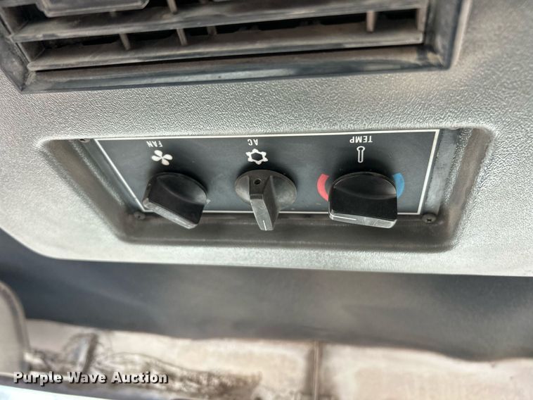 image for item EK2826 2001 Elgin Pelican Series P street sweeper