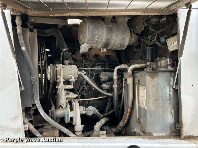 image for item EK2826 2001 Elgin Pelican Series P street sweeper