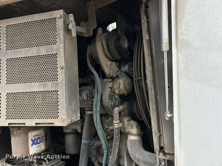 image for item EK2826 2001 Elgin Pelican Series P street sweeper