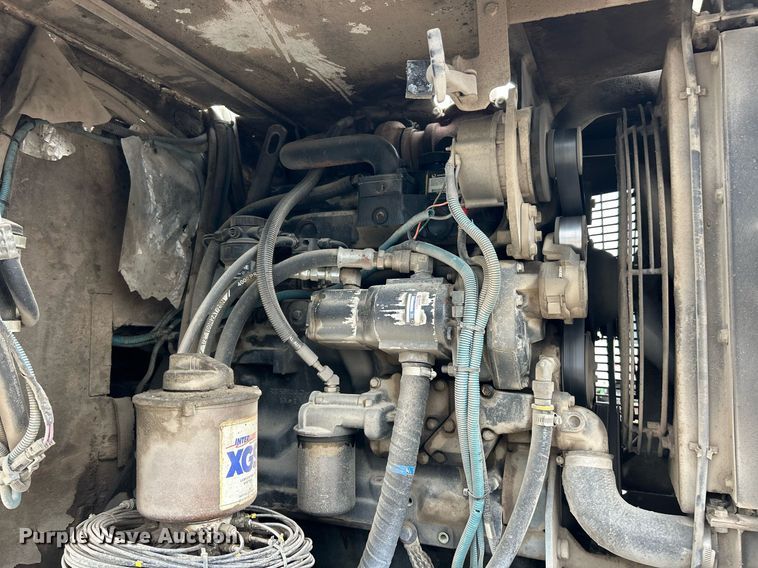 image for item EK2826 2001 Elgin Pelican Series P street sweeper