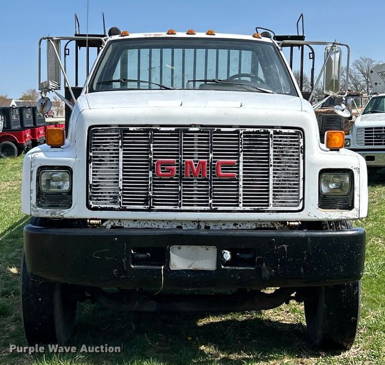 image for item EK2830 1992 GMC TopKick flatbed truck