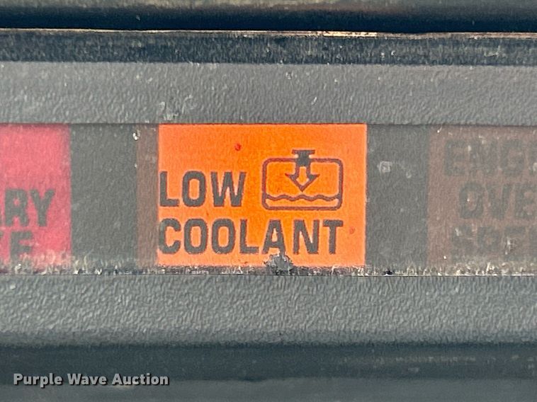 image for item EK2830 1992 GMC TopKick flatbed truck