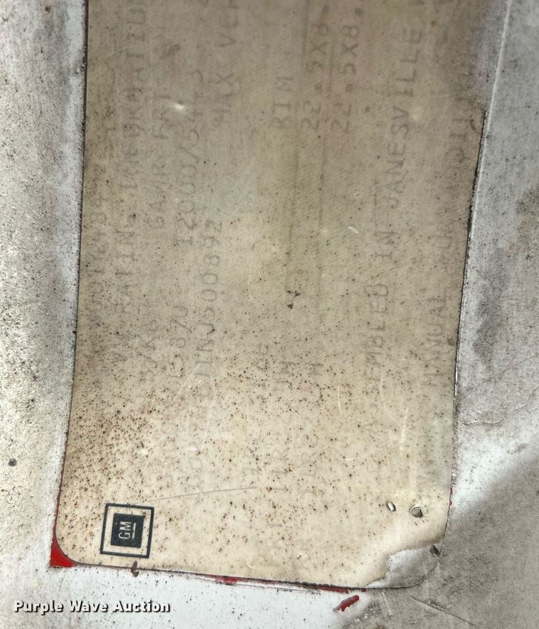 image for item EK2830 1992 GMC TopKick flatbed truck