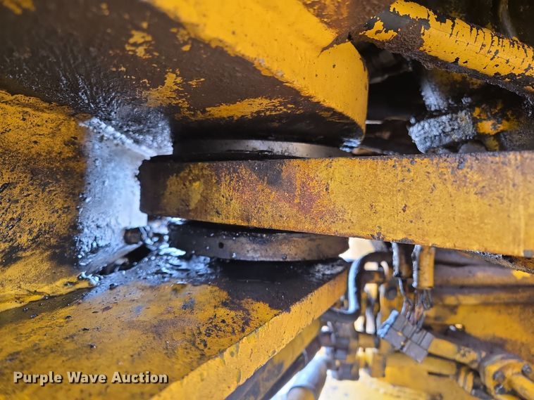 image for item EL5515 1974 John Deere 544B wheel loader