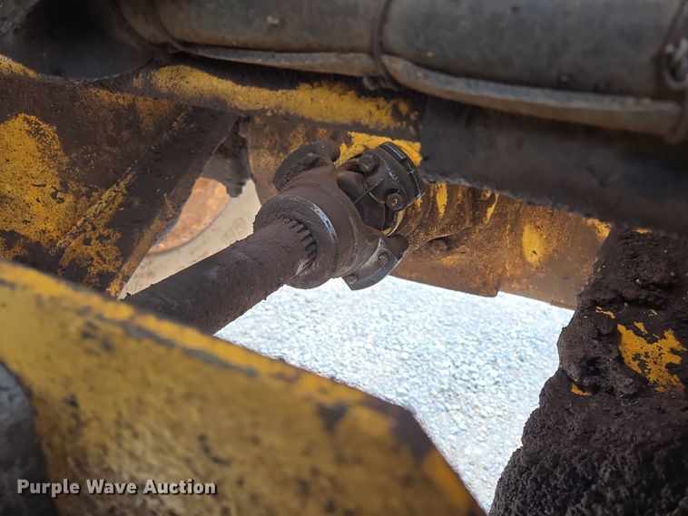 image for item EL5515 1974 John Deere 544B wheel loader