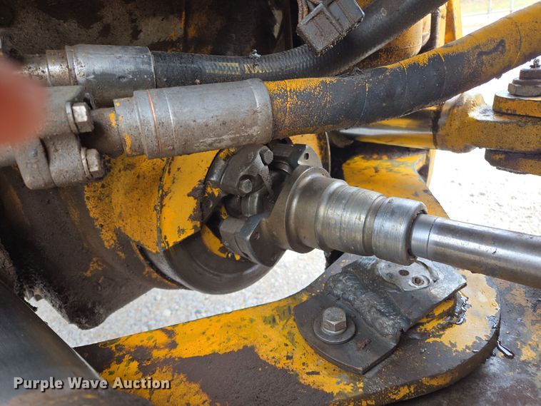 image for item EL5515 1974 John Deere 544B wheel loader