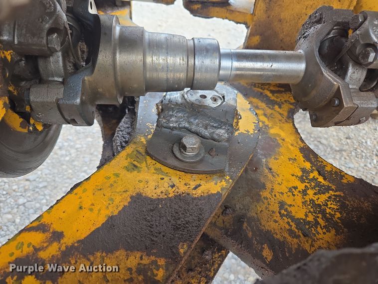 image for item EL5515 1974 John Deere 544B wheel loader