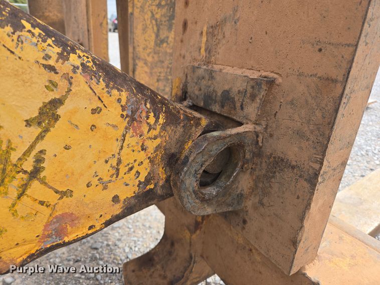 image for item EL5515 1974 John Deere 544B wheel loader