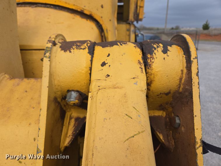 image for item EL5515 1974 John Deere 544B wheel loader