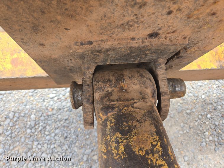 image for item EL5515 1974 John Deere 544B wheel loader