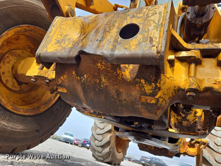 image for item EL5515 1974 John Deere 544B wheel loader