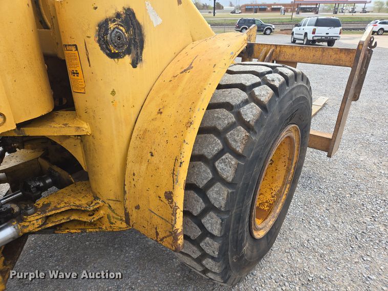 image for item EL5515 1974 John Deere 544B wheel loader
