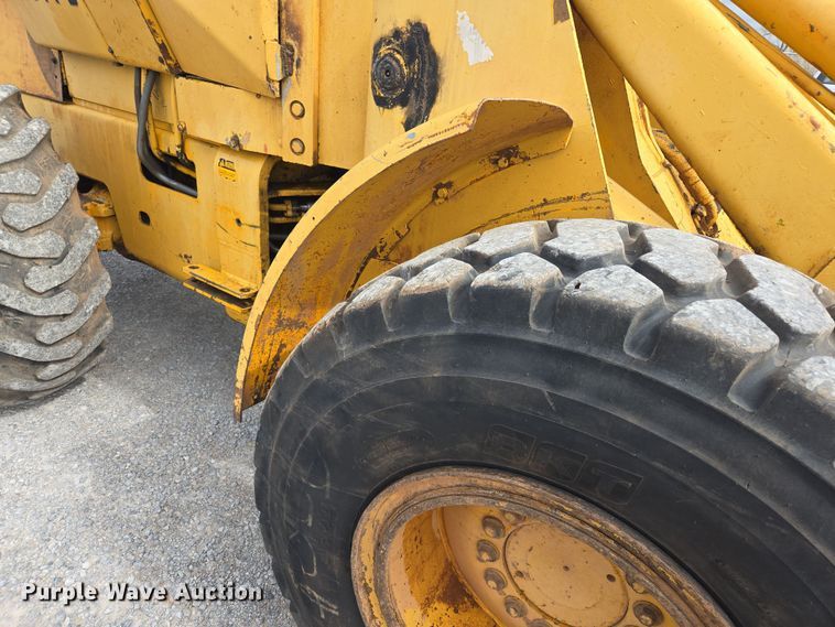 image for item EL5515 1974 John Deere 544B wheel loader