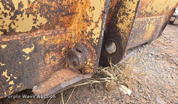 image for item EL5515 1974 John Deere 544B wheel loader