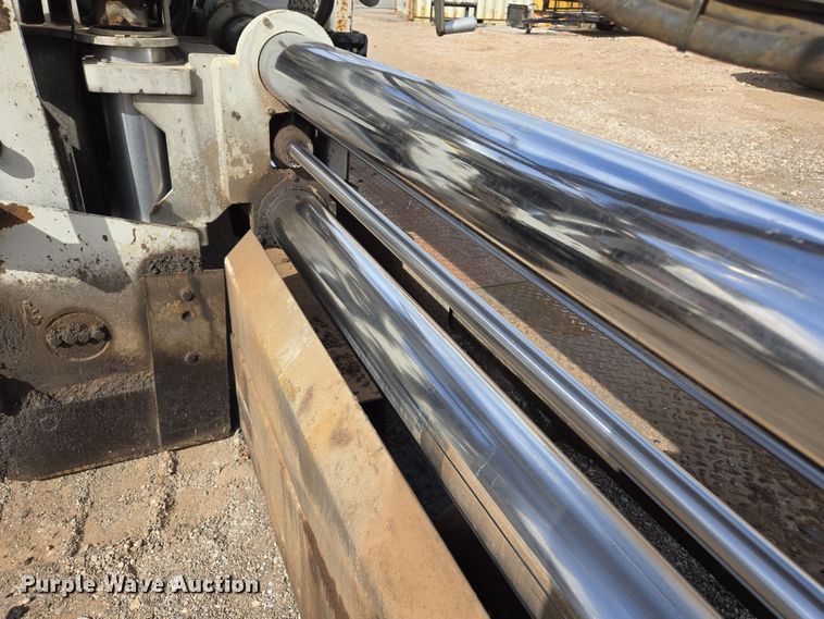 image for item EL5710 1991 Cederapids CR361 paver