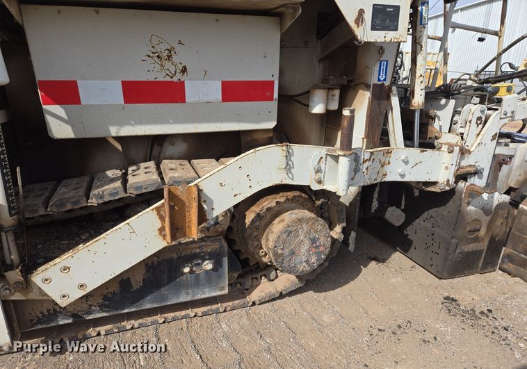 image for item EL5710 1991 Cederapids CR361 paver