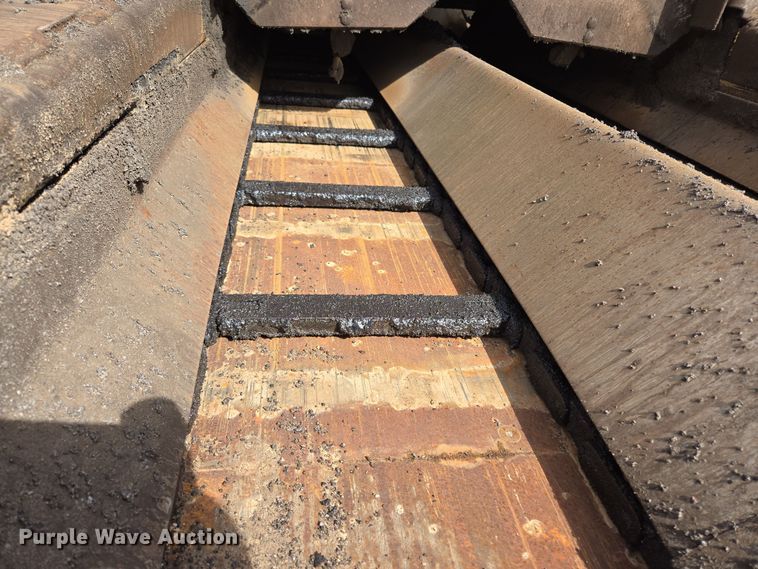 image for item EL5710 1991 Cederapids CR361 paver