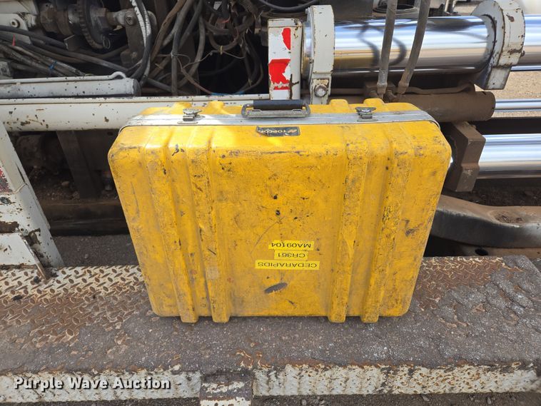 image for item EL5710 1991 Cederapids CR361 paver